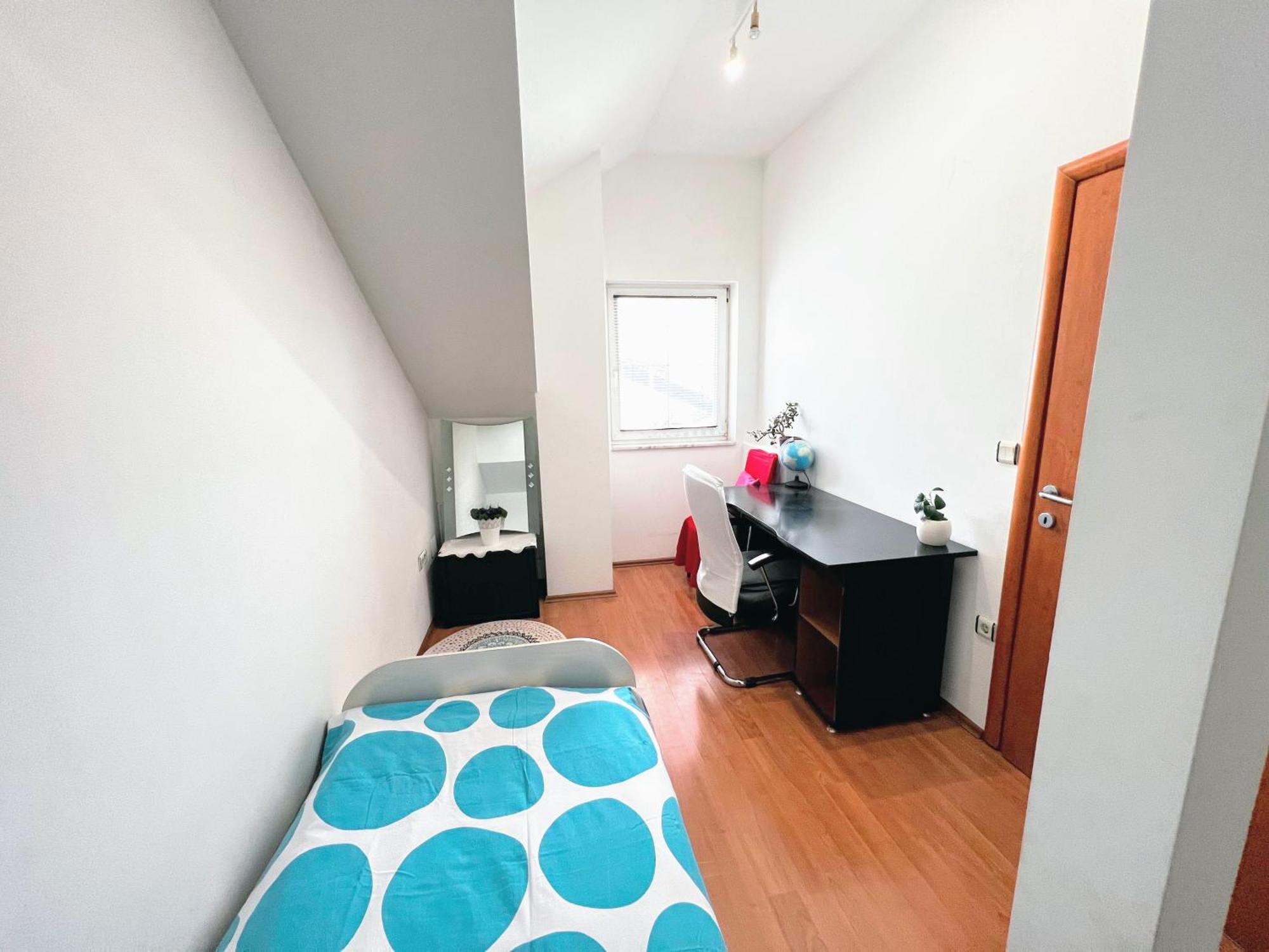 Apartment Penthouse Familly Oreskovic *